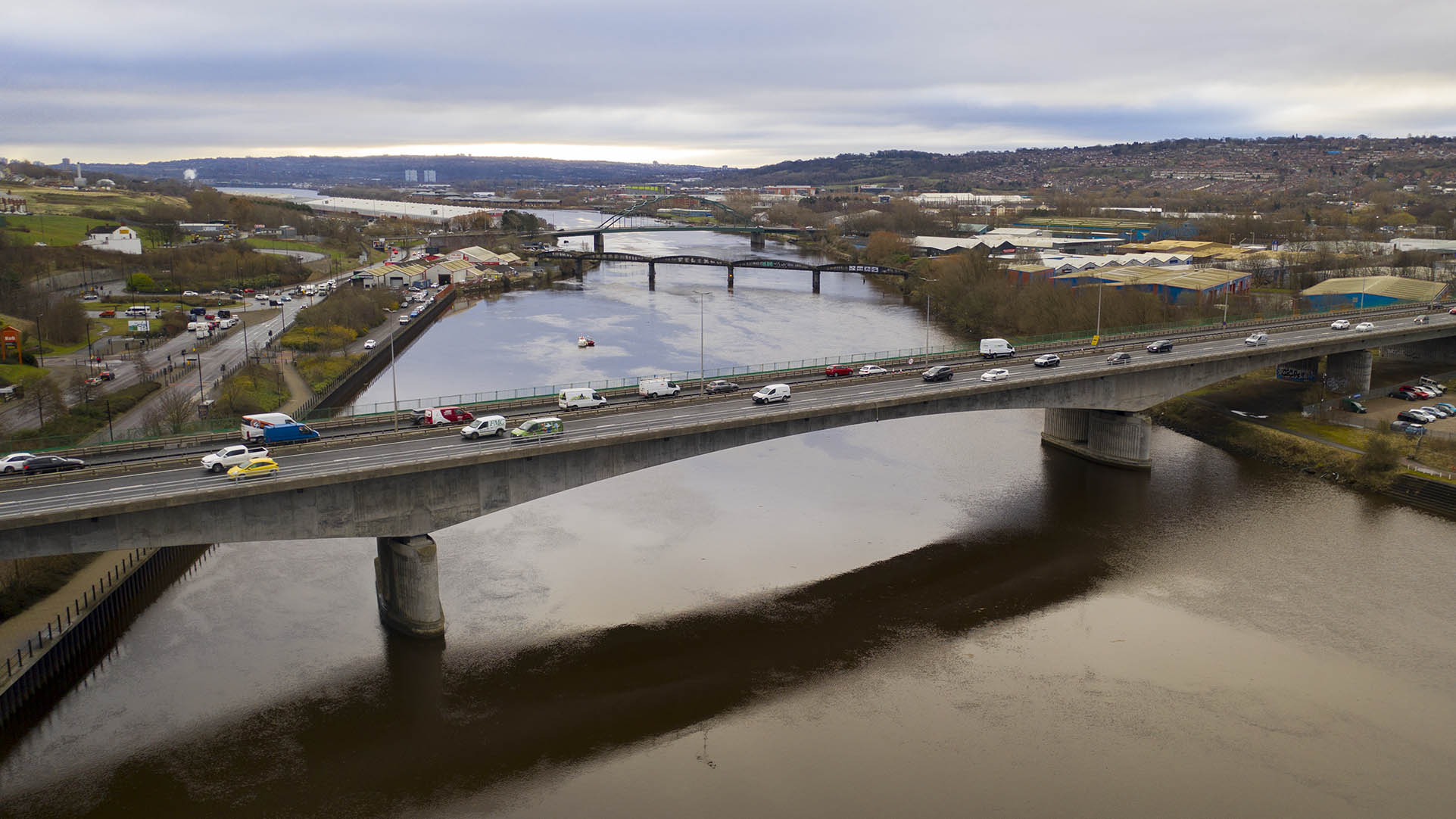 Read more about the article Sentry Safety boats.  A1 bridge improvements